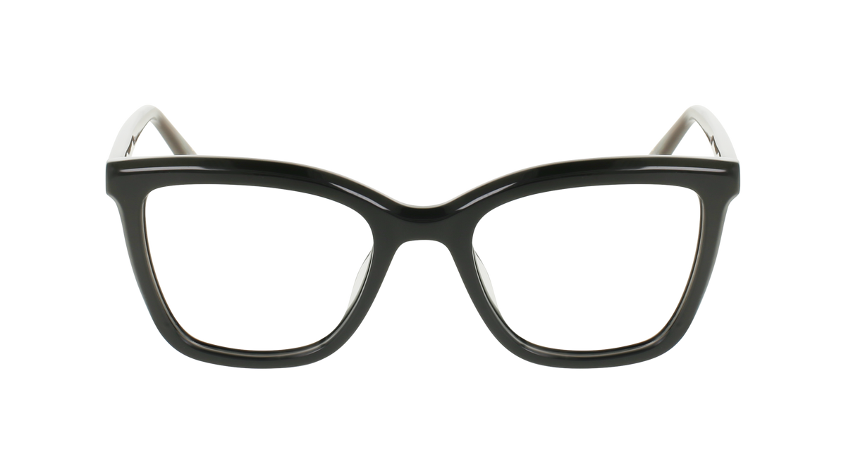 000113160072__Black_01